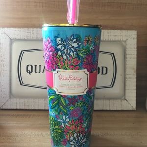 Lilly pulizter tumbler